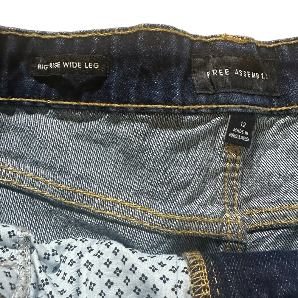 FREE ASSEMBLY High Rise wide leg stretch jeans size 12 -
32.5” inseam - NWT! - Picture 9 of 12